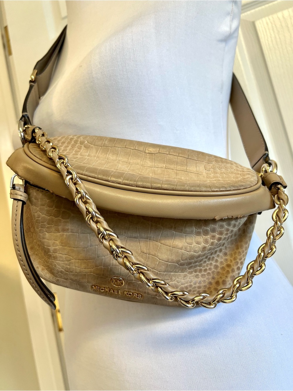 Michael Kors Slater Crocodile Embossed Leather Sling Pack Gold chain